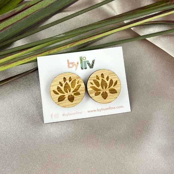 CHOOSE YOUR SIZE: Lotus flower studs