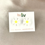 CHOOSE YOUR COLOUR: Daisy Studs