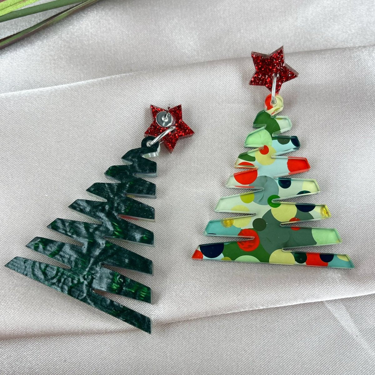 Classic Christmas Large Zig Zag Tree Earrings - Red & Gold Stars - By Liv