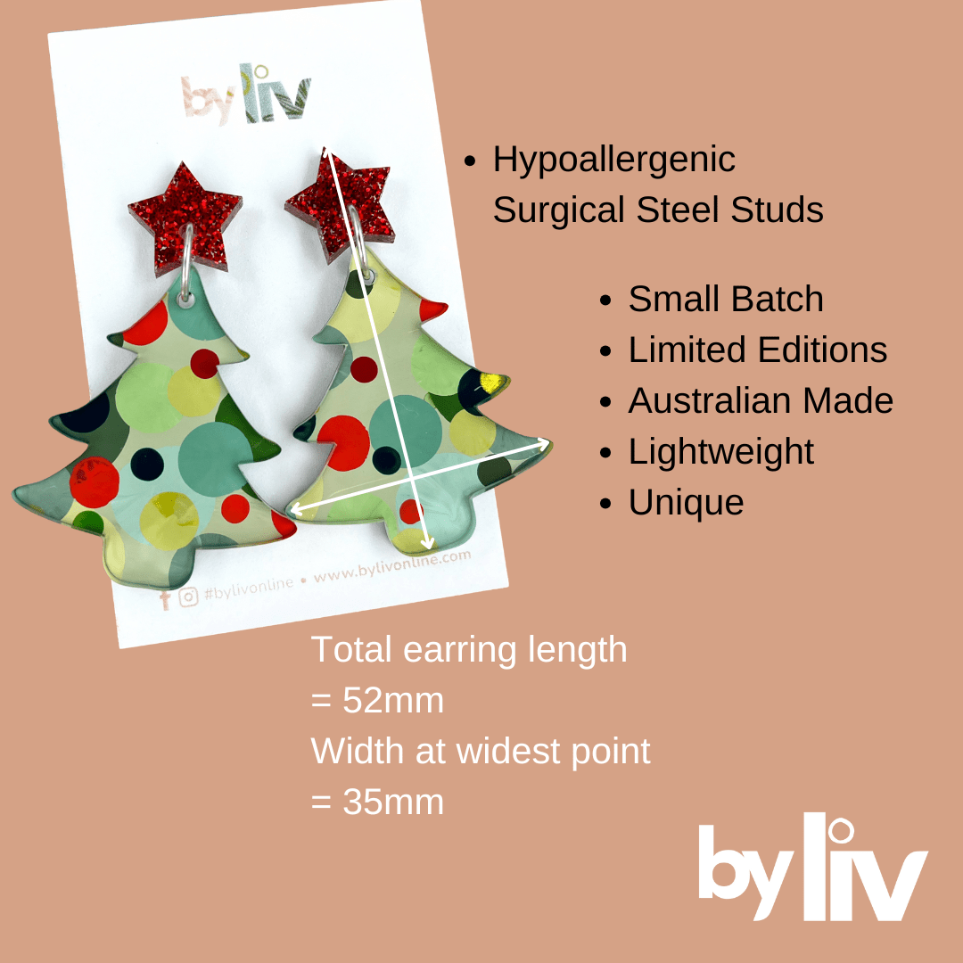 Classic Christmas Tree - By Liv