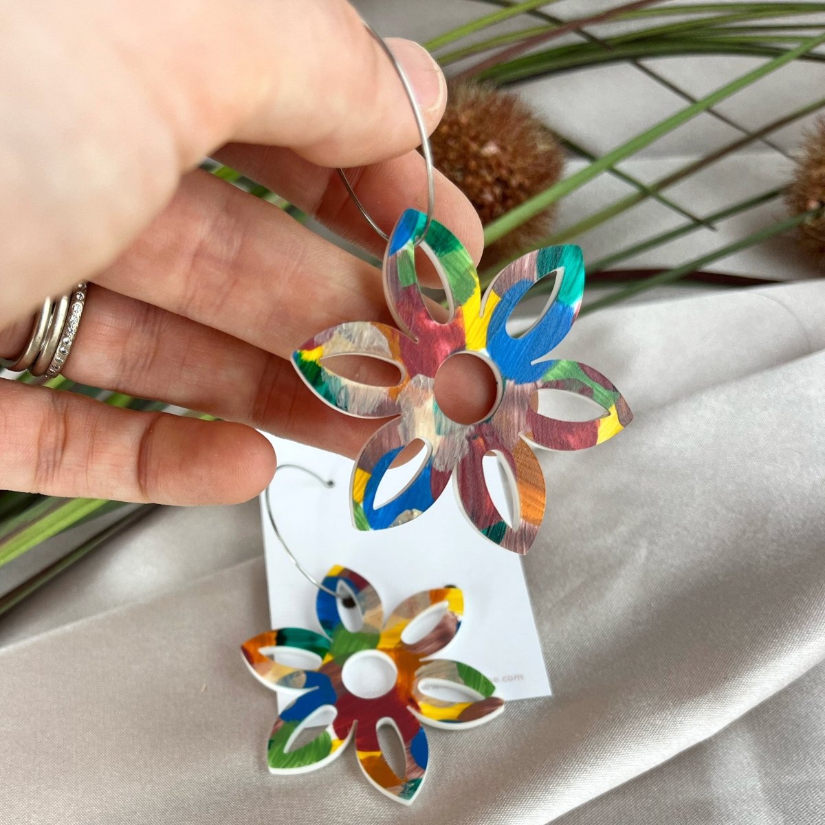 Confetti Garden - Statement Blooms - By Liv