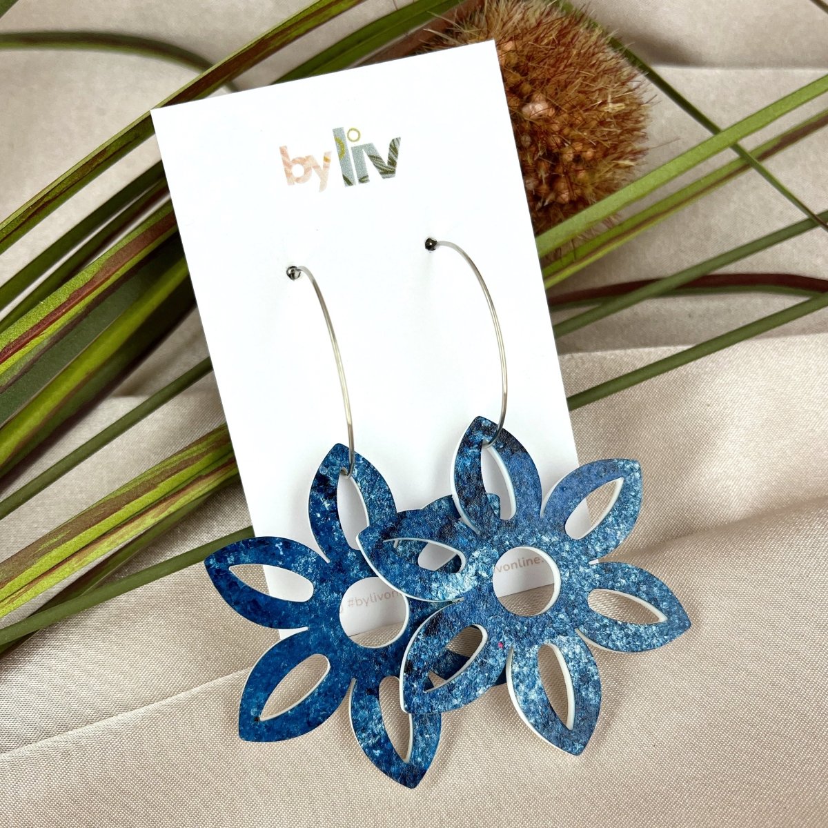 Navy Moods - Statement Bloom - By Liv